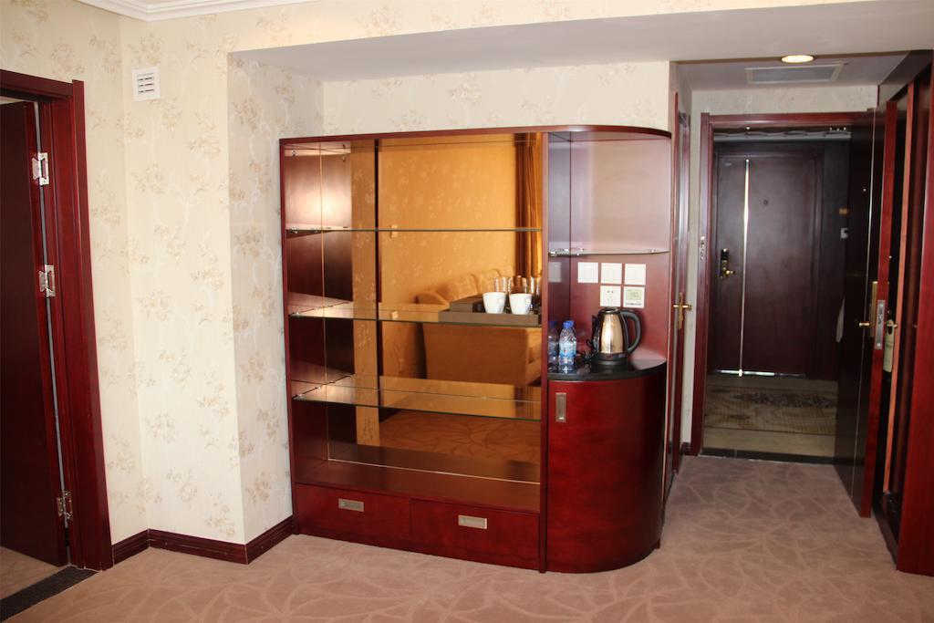 Dalian Southern Airline Pearl Hotel Room photo